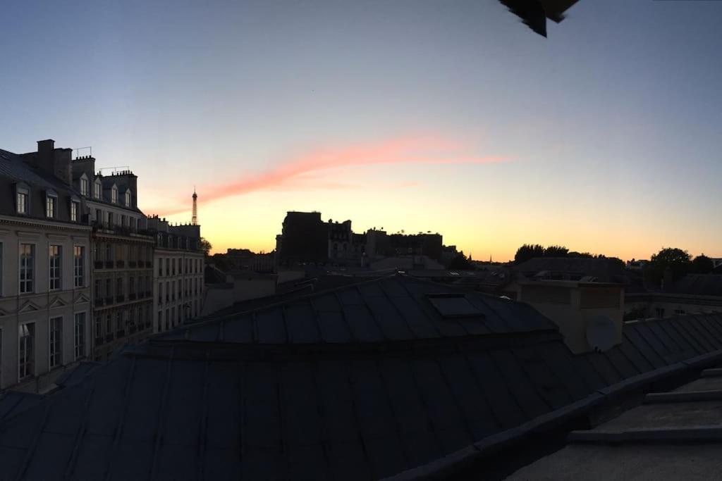 Apartment View Eiffel Tower Paris
